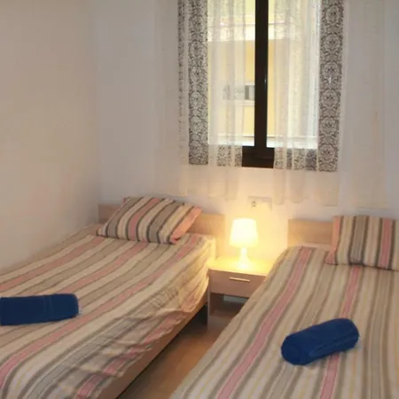 Piso Regina 아파트